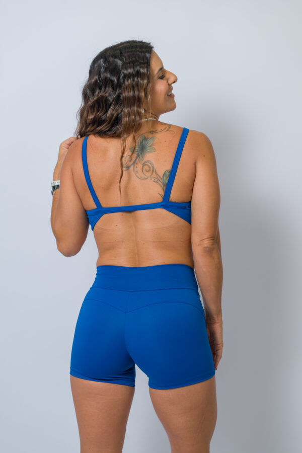 SHORTS EMPINA AZUL INDIGO