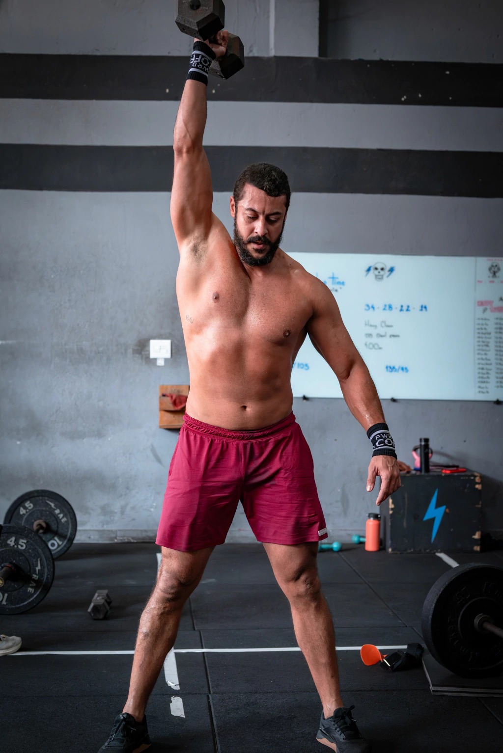 BERMUDA SNATCH DRYFIT ROUGE