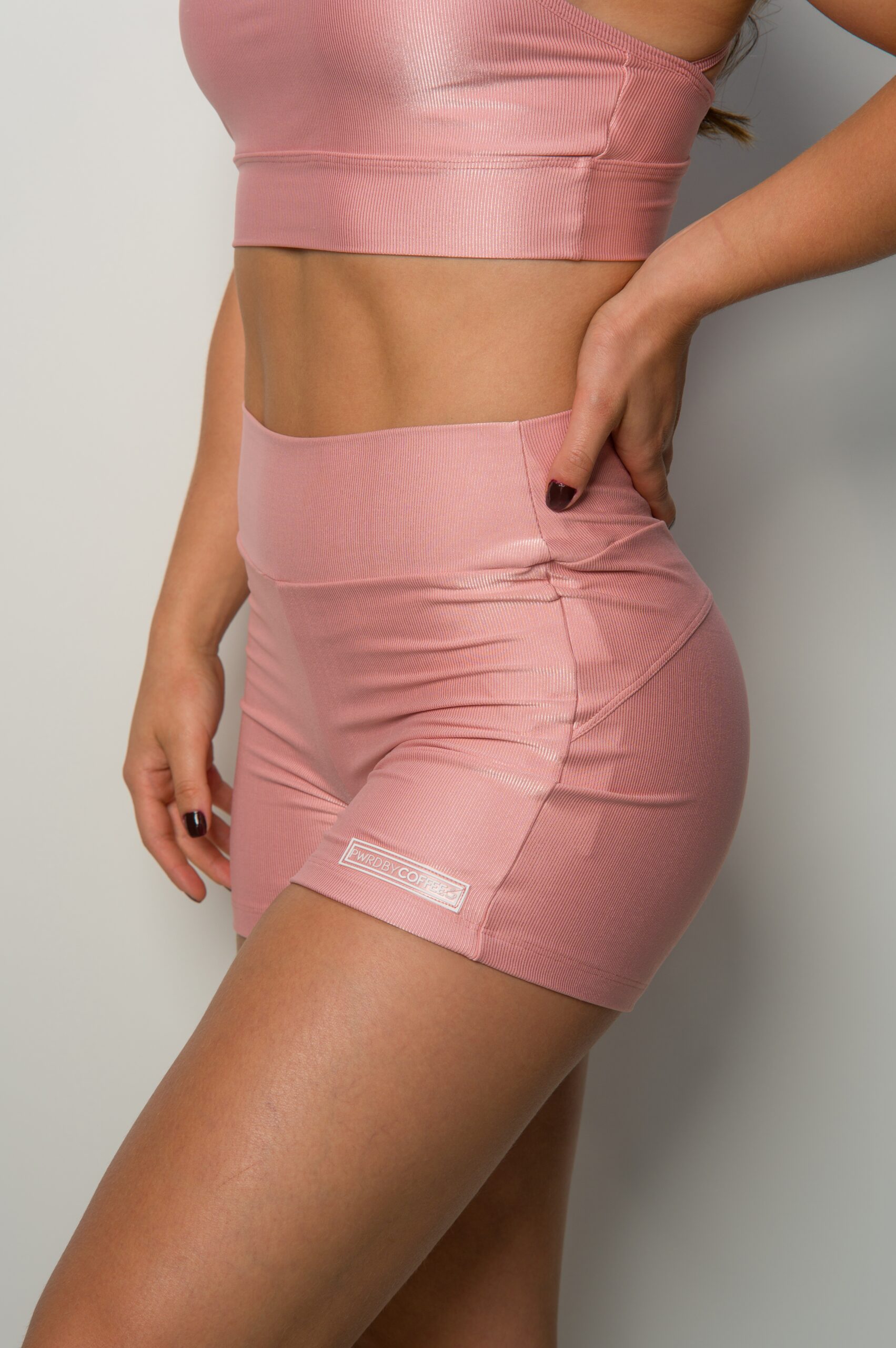 SHORTS EMPINA ROSE