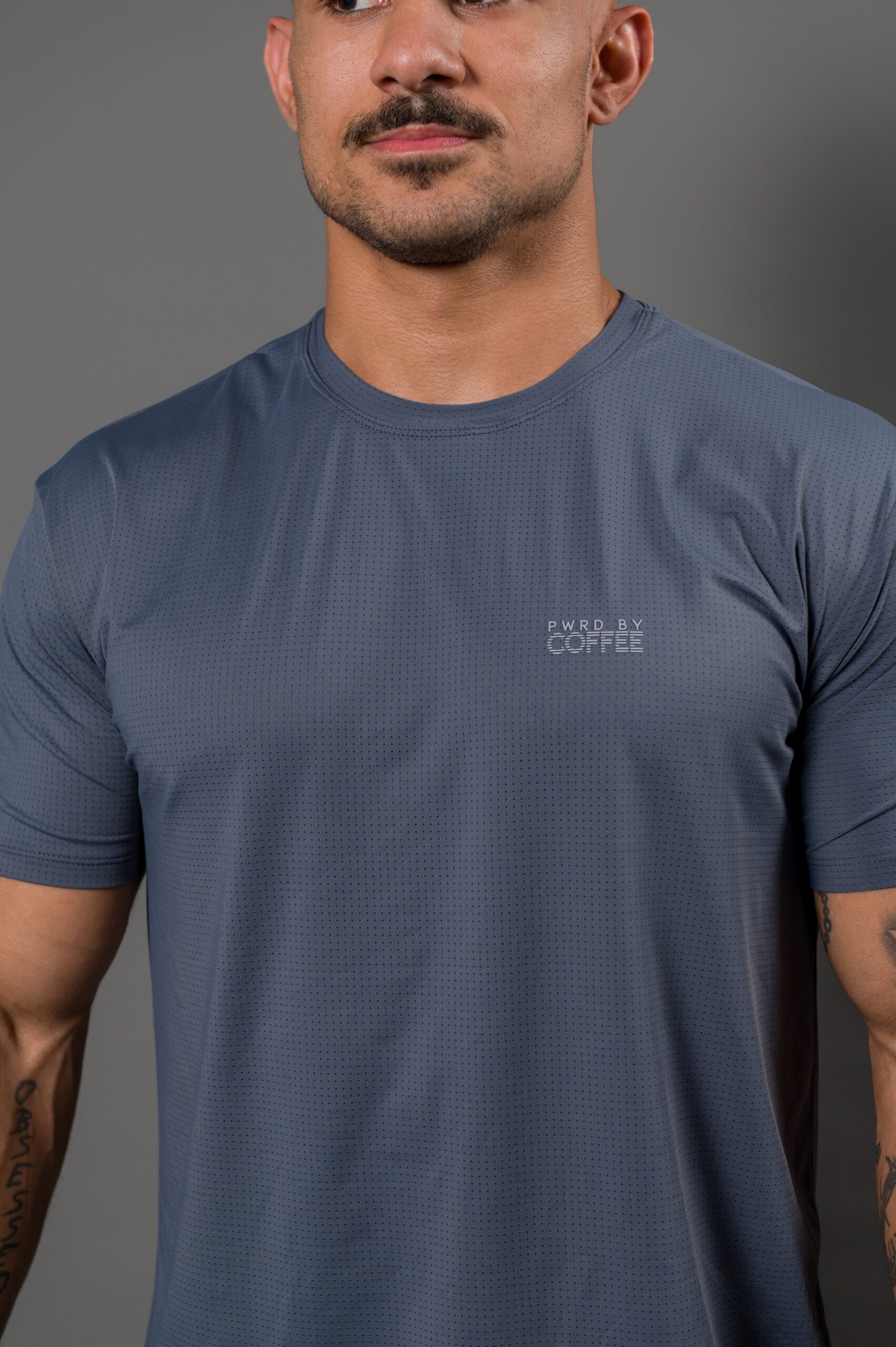 CAMISETA DRYFIT AERODRY CINZA