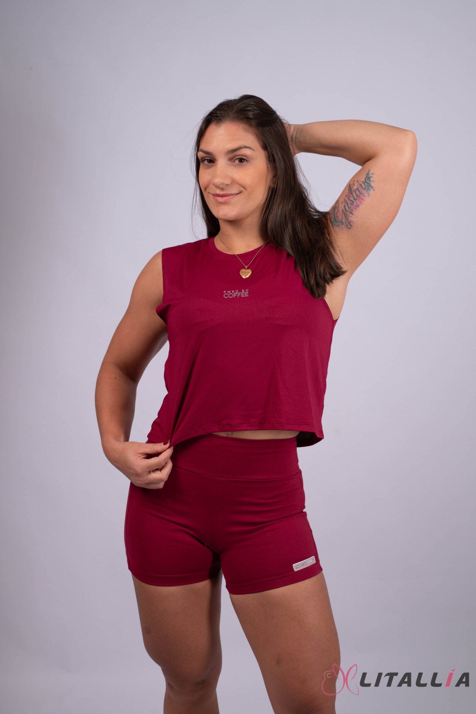 CROPPED ISA ROUGE